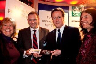 David Cameron presents SEM to Sunlight